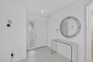 8065 Aberdeen Dr, Boynton Beach, FL 33472 - Photo 4