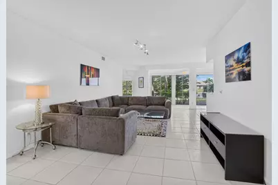 8065 Aberdeen Drive #102, Boynton Beach, FL 33472 - Photo 6