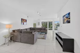 8065 Aberdeen Dr, Boynton Beach, FL 33472 - Photo 6