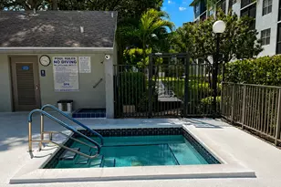 2226 N Cypress Bend Dr, Pompano Beach, FL 33069 - Photo 24