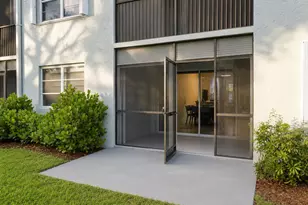 2226 N Cypress Bend Dr, Pompano Beach, FL 33069 - Photo 16