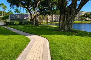 2226 N Cypress Bend Dr, Pompano Beach, FL 33069 - Photo 22