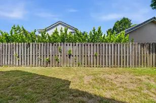 2716 Arrowwood Ct, Davie, FL 33328 - Photo 34