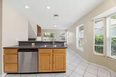 2716 Arrowwood Court, Davie, FL 33328 - Photo 14