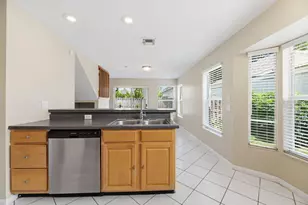 2716 Arrowwood Ct, Davie, FL 33328 - Photo 14