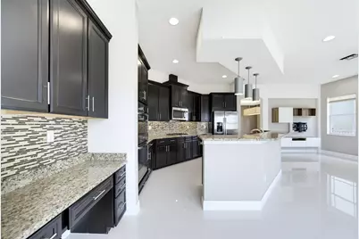 8561 Lakeside Bend, Parkland, FL 33076 - Photo 24