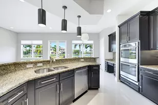 8561 Lakeside Bnd, Parkland, FL 33076 - Photo 22