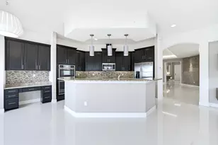 8561 Lakeside Bnd, Parkland, FL 33076 - Photo 20