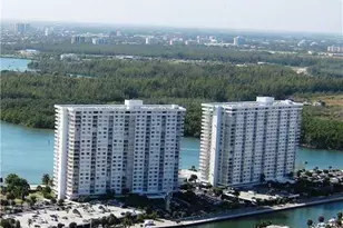 500 Bayview Dr, Sunny Isles Beach, FL 33160 - Photo 14
