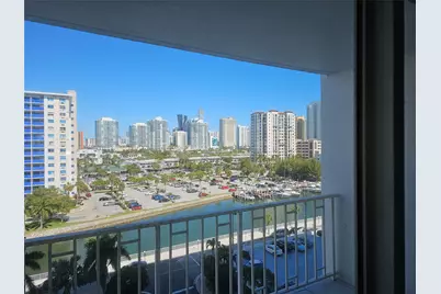 500 Bayview Drive #817, Sunny Isles Beach, FL 33160 - Photo 1