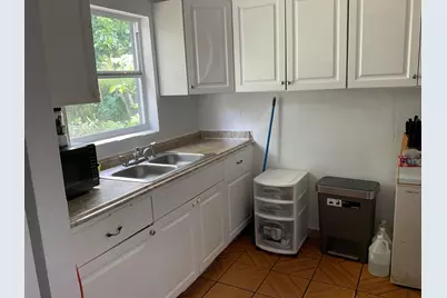 211 NE 27th Avenue, Boynton Beach, FL 33435 - Photo 6
