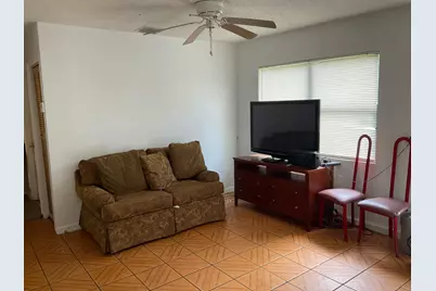 211 NE 27th Avenue, Boynton Beach, FL 33435 - Photo 4