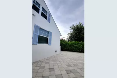 515 52nd Street, West Palm Beach, FL 33407 - Photo 2