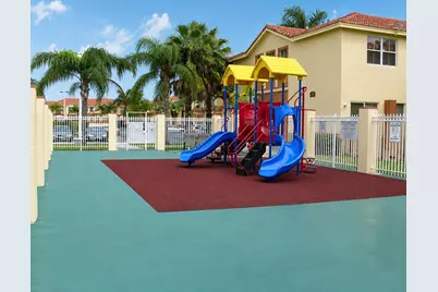5610 NW 107th Avenue #1314, Doral, FL 33178 - Photo 8