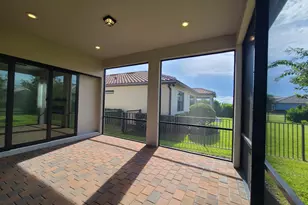 537 SE Crathes St, Port Saint Lucie, FL 34984 - Photo 34