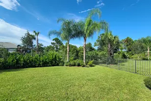 537 SE Crathes St, Port Saint Lucie, FL 34984 - Photo 38
