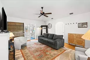 219 31st St, West Palm Beach, FL 33407 - Photo 4
