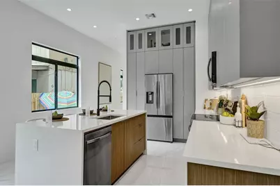 608 SW 7th Avenue, Fort Lauderdale, FL 33315 - Photo 8