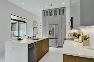 608 SW 7th Ave, Fort Lauderdale, FL 33315 - Photo 8