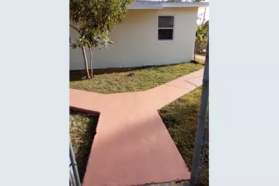 10480 SW 181st Terrace, Miami, FL 33157 - Photo 8