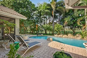 7205 Mandarin Dr, Boca Raton, FL 33433 - Photo 38