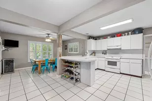 612 NW 7th Ct, Boynton Beach, FL 33426 - Photo 6