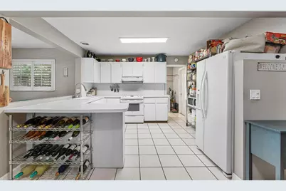 612 NW 7th Court, Boynton Beach, FL 33426 - Photo 12