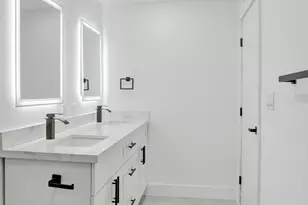 3234 Taft St, Hollywood, FL 33021 - Photo 14