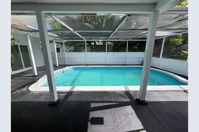 3911 NW 32nd Avenue, Lauderdale Lakes, FL 33309 - Photo 6