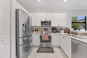23425 SW 129th Ave, Homestead, FL 33032 - Photo 12