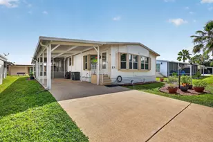 23 Mediterranean Blvd W, Port Saint Lucie, FL 34952 - Photo 2