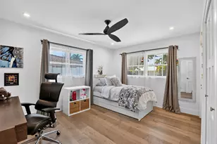 741 Berkeley St, Boca Raton, FL 33487 - Photo 16