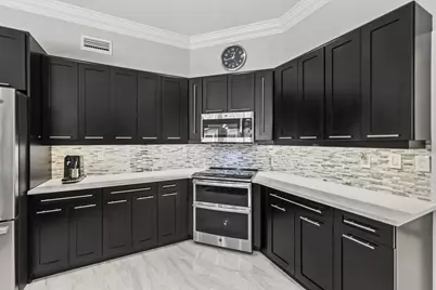 20317 Hacienda Court, Boca Raton, FL 33498 - Photo 12
