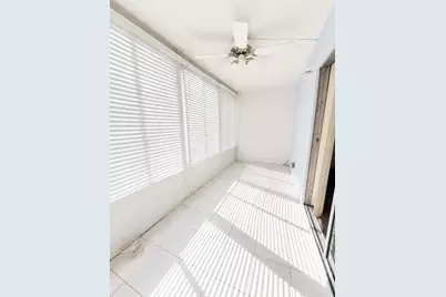 1089 Wolverton E #1089, Boca Raton, FL 33434 - Photo 10