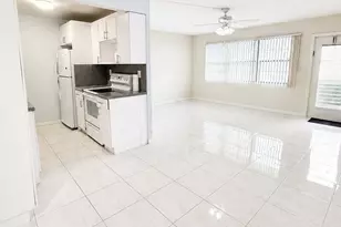 1089 Wolverton E, Boca Raton, FL 33434 - Photo 1