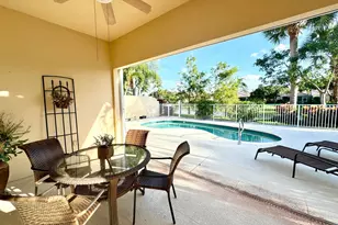 8262 Dominica Pl, Wellington, FL 33414 - Photo 4
