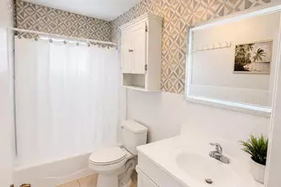 10720 NW 26th Pl, Sunrise, FL 33322 - Photo 14