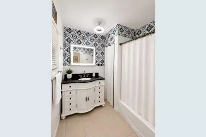 10720 NW 26th Place, Sunrise, FL 33322 - Photo 16
