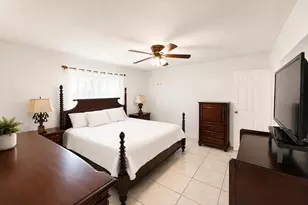 10720 NW 26th Pl, Sunrise, FL 33322 - Photo 10