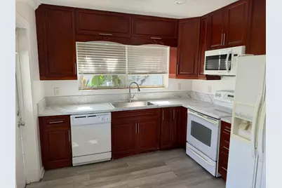 108 SE 10th Avenue #Front, Pompano Beach, FL 33060 - Photo 4