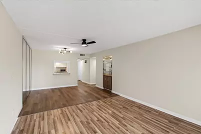 9440 SW 8th Street #401, Boca Raton, FL 33428 - Photo 14