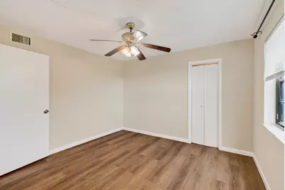 9440 SW 8th Street #401, Boca Raton, FL 33428 - Photo 32