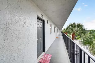 9440 SW 8th St, Boca Raton, FL 33428 - Photo 6