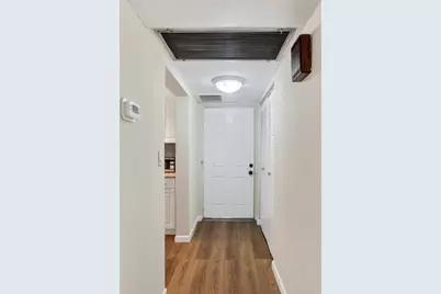 9440 SW 8th Street #401, Boca Raton, FL 33428 - Photo 6