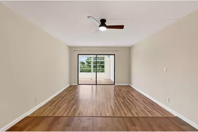 9440 SW 8th Street #401, Boca Raton, FL 33428 - Photo 10