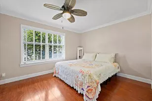 206 Lake Susan Ln, West Palm Beach, FL 33411 - Photo 4