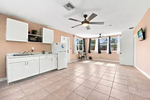 2610 NE 8th Ave, Pompano Beach, FL 33064 - Photo 18