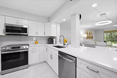 4570 NW 18th Avenue #310, Deerfield Beach, FL 33064 - Photo 8