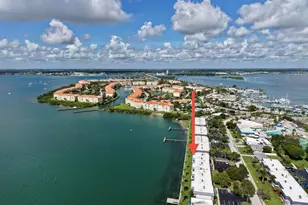1177 Bayshore Dr, Fort Pierce, FL 34949 - Photo 6