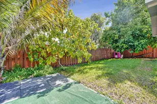 7572 Parkside Ln, Margate, FL 33063 - Photo 54